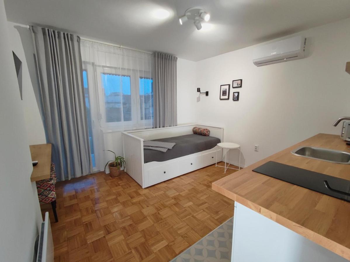 Sunset Station Apartments Ζάγκρεμπ Εξωτερικό φωτογραφία