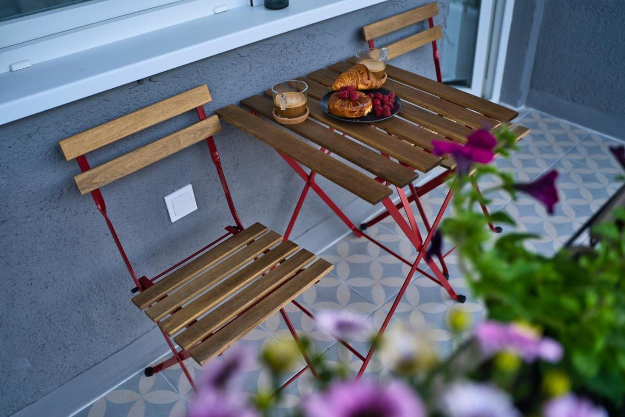 Sunset Station Apartments Ζάγκρεμπ Εξωτερικό φωτογραφία