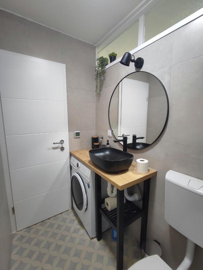 Sunset Station Apartments Ζάγκρεμπ Εξωτερικό φωτογραφία