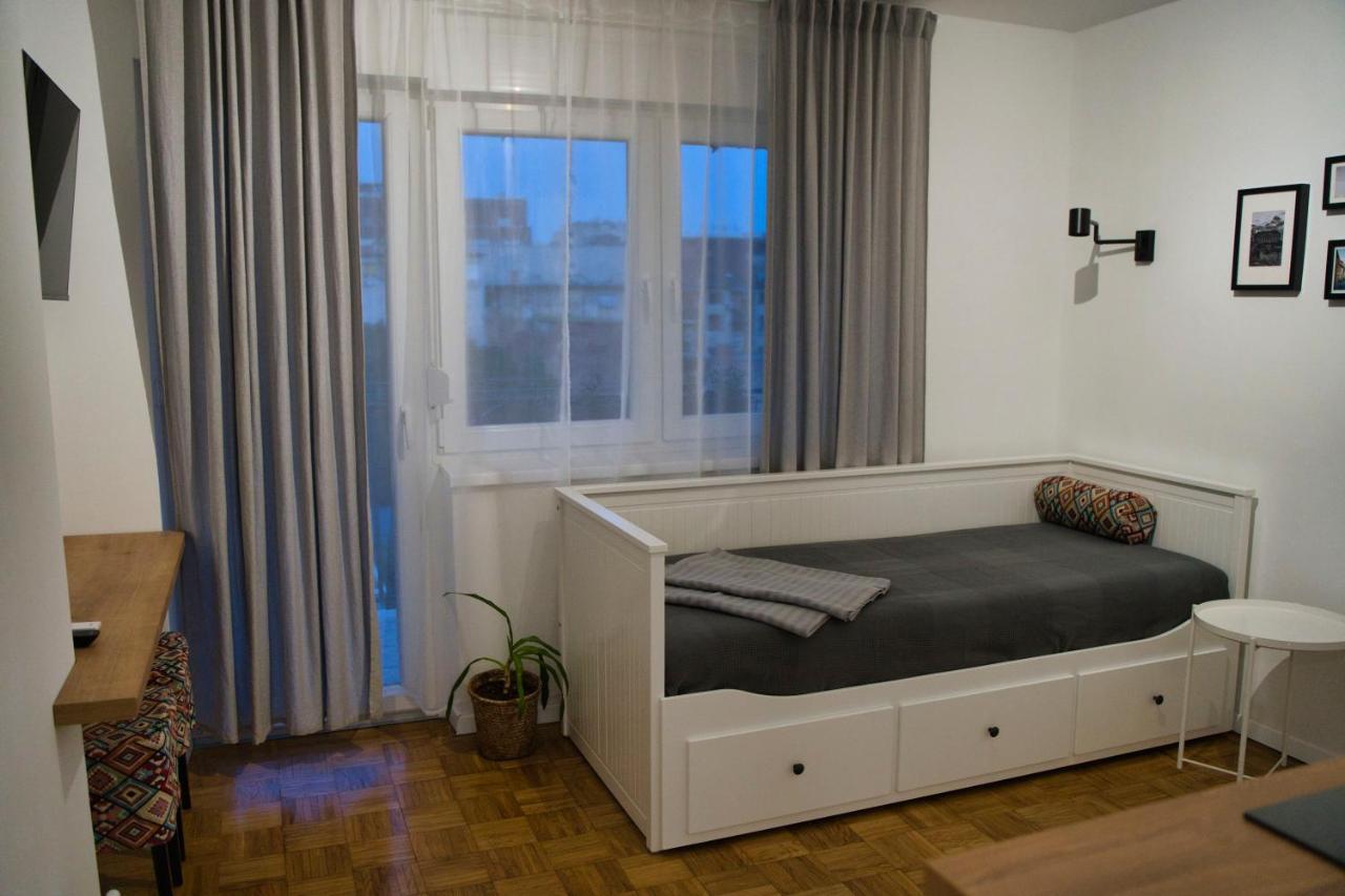 Sunset Station Apartments Ζάγκρεμπ Εξωτερικό φωτογραφία